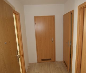 Helle, freundliche 2-Raumwohnung mit Balkon - Photo 1