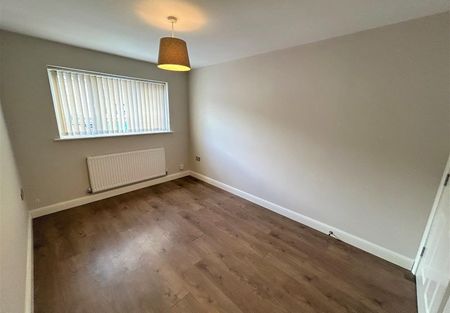 Eley Court, Halesowen Street, Rowley Regis - Photo 2