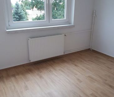 2-Raum in Velgast z.01.10.24 mit Balkon frei! Ggf. m. EBK! - Foto 2