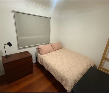 Greenslopes - Photo 1