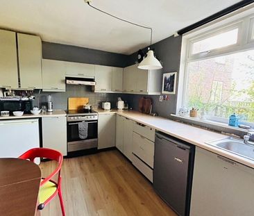 Room in a Shared House, Edwins Mead, E9 - Photo 1