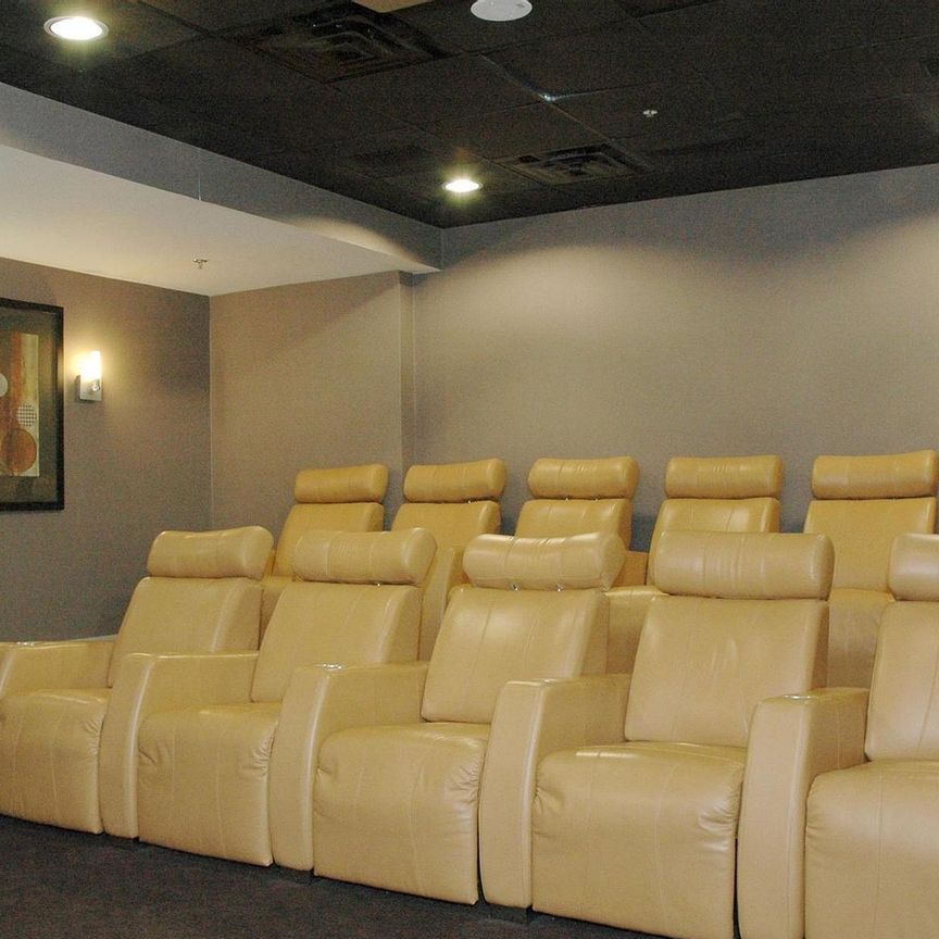 For Lease - 18 Harbour Street Unit# 1109, Toronto, Ontario - Photo 1