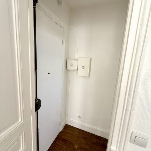 T1 Levallois-Perret - Photo 1