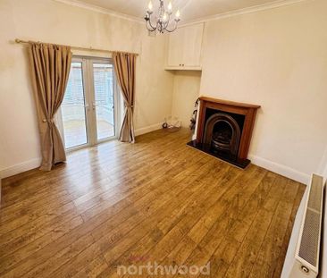 3 bedroom semi-detached house to rent - Photo 3