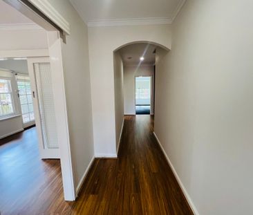 Stunning Leabrook! - Photo 4