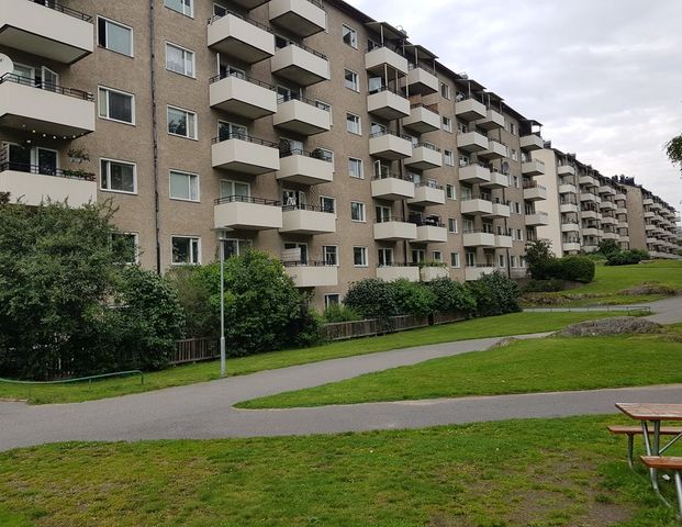 Sågstuvägen 24 - Foto 1