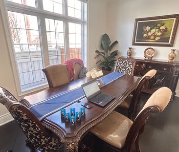 For Lease - 48 Menotti Drive, Richmond Hill, Ontario - Photo 3