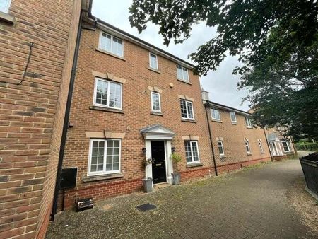 Queen Elizabeth Drive, Taw Hill, SN25 - Photo 5