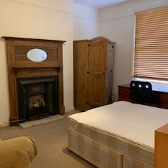 6 Bedroom Student House to Rent in Portsmouth - Photo 1