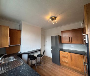 2 bedroom maisonette to rent - Photo 6