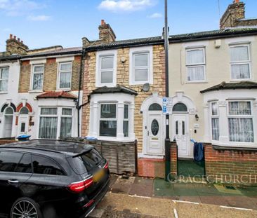 4 bedroom terraced house to rent - Photo 4