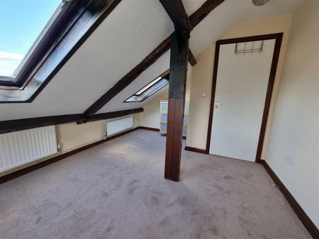 1 Bedroom Flat to Rent in Silver Street, Wellingborough, NN8 - Photo 4