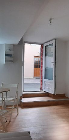 Location Appartement 1 pièce 15m² - Photo 1