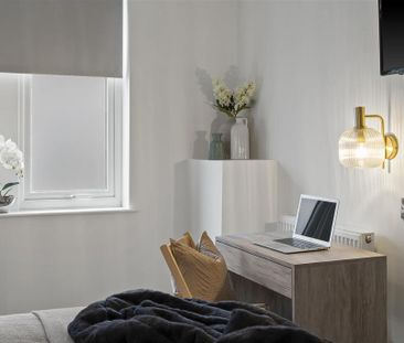 1 bedroom in a house share to rent - Photo 4