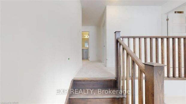 Condo Townhouse For Lease | X8411416 - Photo 1