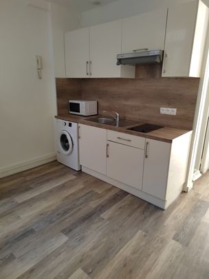 Location Appartement 1 pièce 27m² ORLEANS 45000 - Photo 1