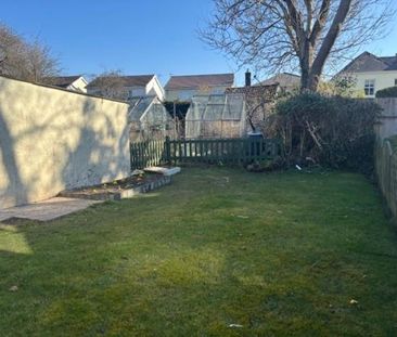 2 bedroom Bungalow To Let - Photo 3