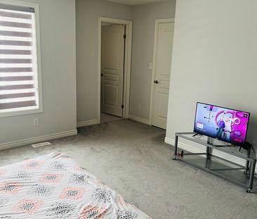 For Lease - 79 Heron Street, Welland, Ontario - Photo 3