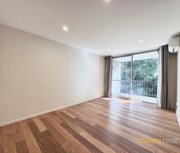 Spacious & Modern Apartment in Prime Lane Cove North Location - Photo 6