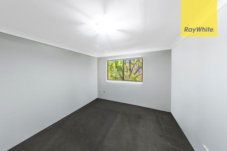 SOLID, SECURE & CENTRALLY LOCATED - Photo 2