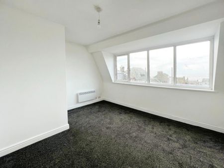 2 bedroom Flat To Let - Photo 4