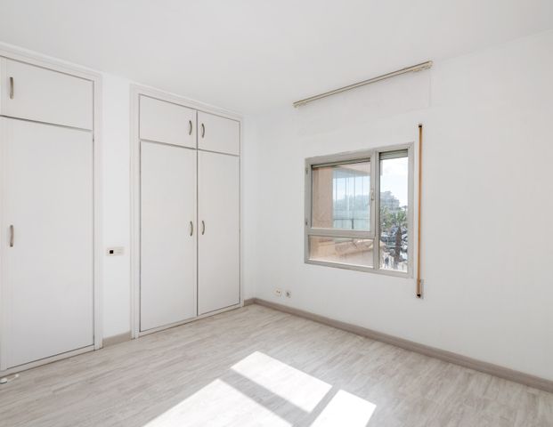Unmöbliertes Apartment in Portixol mit traumhaftem Meerblick - Photo 1