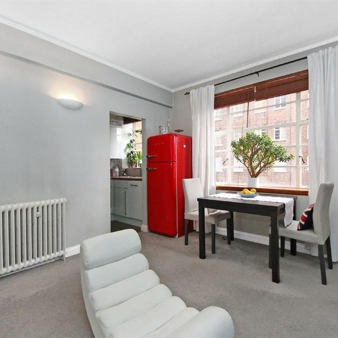 1 bedroom flat to rent - Photo 1