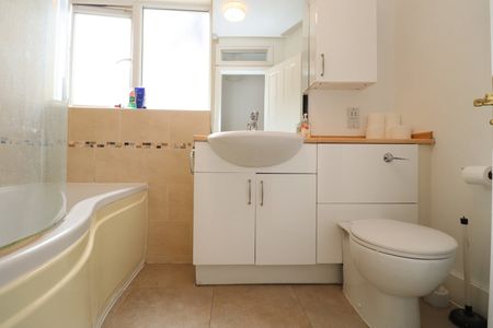 Room in a Shared Flat, Yeldham Road, W6 - Photo 5