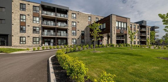 Le Félix- 5 1/2 + Lévis- 1er MARS 2026 - NEUF - Photo 2