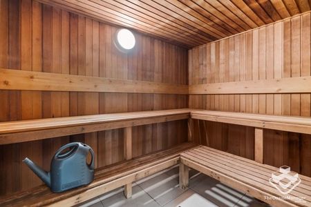 Create Listing - Photo 4