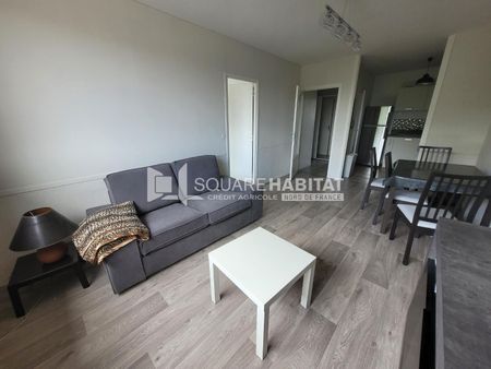 Location Appartement 2 pièces 45m² LILLE 59000 - Photo 2