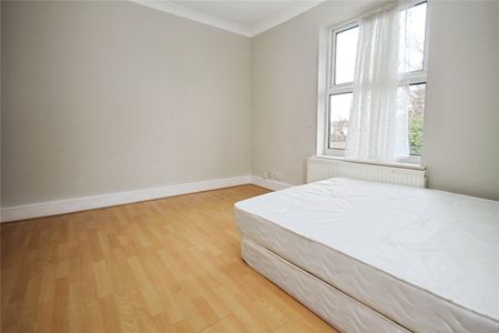 Bensham Manor Road, Thornton Heath, CR7 7AA - Photo 5