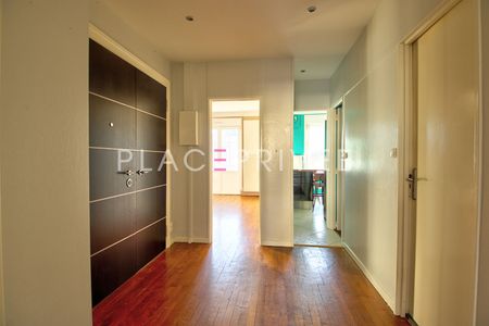 Appartement avec terrasse - Photo 3