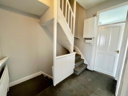 Eastbourne Avenue, Bensham, Gateshead - Photo 2