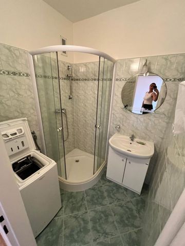 Pronájem bytu 3+1 • 72 m² bez realitkyKloboučnická, Praha - Nusle - Фото 2