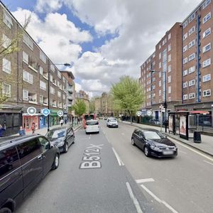 Abingdon Close, London - Photo 3