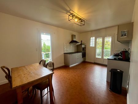 "LA SPACIEUSE" - Location Maison poitiers : 30 m2 - Photo 5