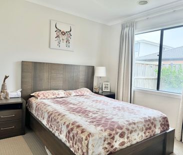 Modern Living in an Ideal Location! - Photo 6