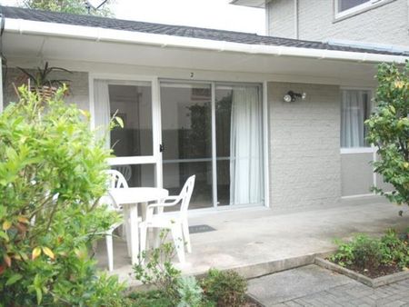 2 BEDROOM UNIT ONLY 1 MINUTE TO BEACH - Photo 5