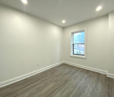 For Lease - 19 Lesmount Avenue Unit# 2, Toronto, Ontario - Photo 6