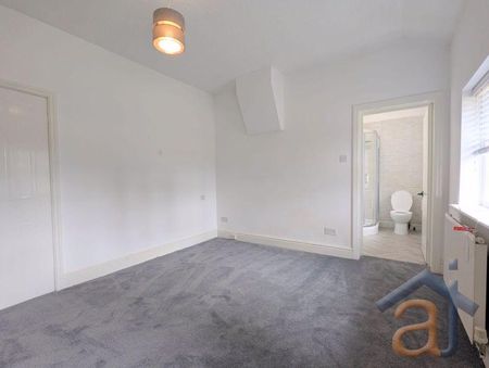 4 bedroom house to rent - Photo 3