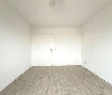 3-Zimmer-Wohnung mit Balkon Top-Anbindung / neues Badezimmer - Foto 1