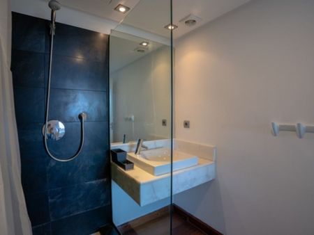 2 room luxury Apartment for rent in San Jose, Spain - Photo 2
