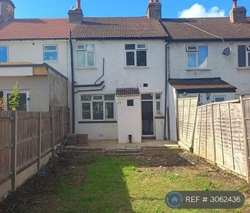 3 bedroom terraced house to rent - Photo 6