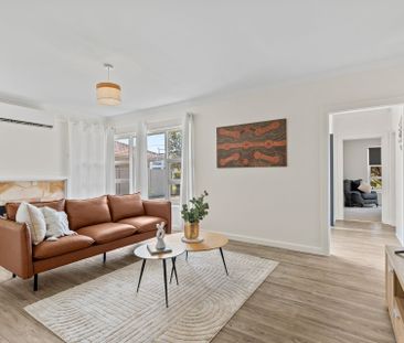 Stylish coastal living - Photo 1