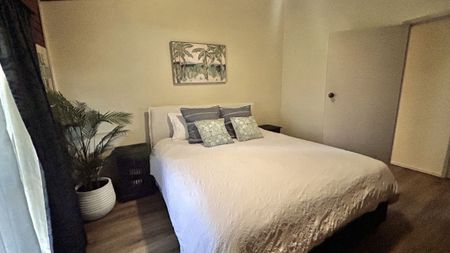 Neat and Tidy Family Home - Photo 5