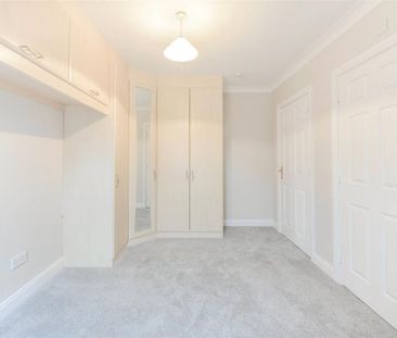 3 bedroom apartment to rent - Photo 6