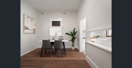 Charming Renovated Home in a Prime Carlton Location - Photo 2