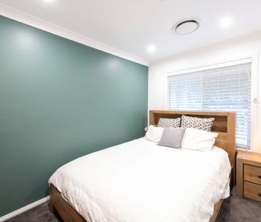 Charming Modern Home - Photo 5
