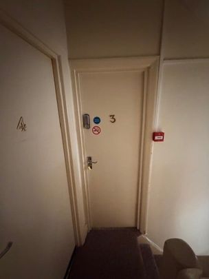 Room in a Shared House, Loxford Lane, IG1 - Photo 1